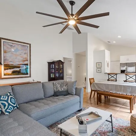 Villa Castile Oasis - Minutes To Beaches & State Park